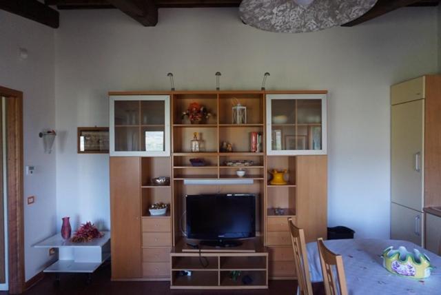 דירות Serravalle Pistoiese Casa Tre Pini מראה חיצוני תמונה